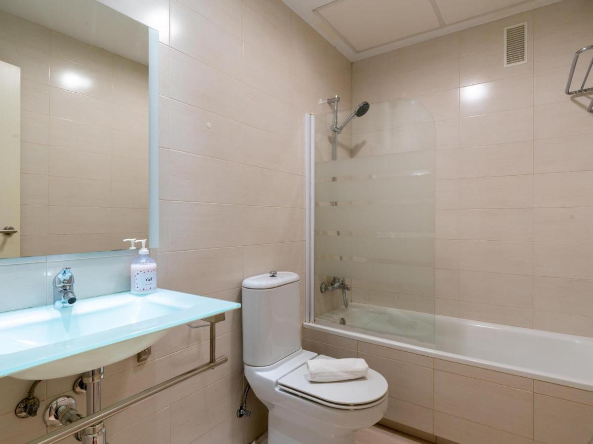 Apartament Holi-Rent Lumbreras Sewilla Zewnętrze zdjęcie