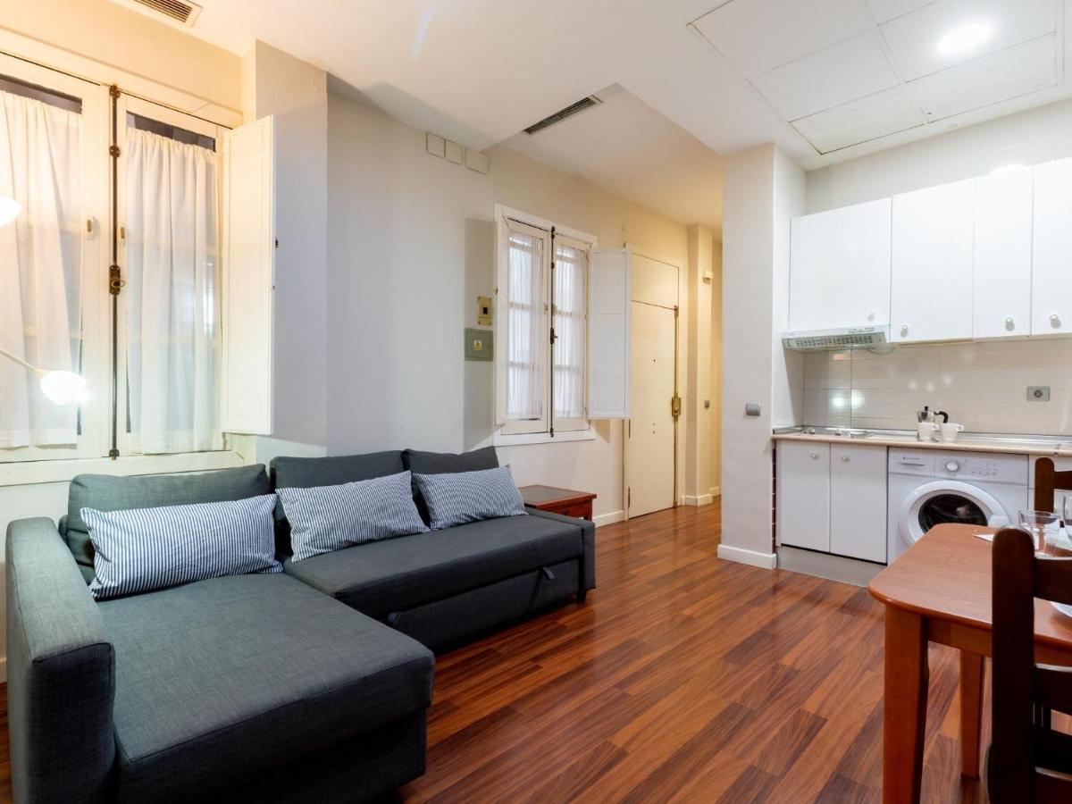 Apartament Holi-Rent Lumbreras Sewilla Zewnętrze zdjęcie